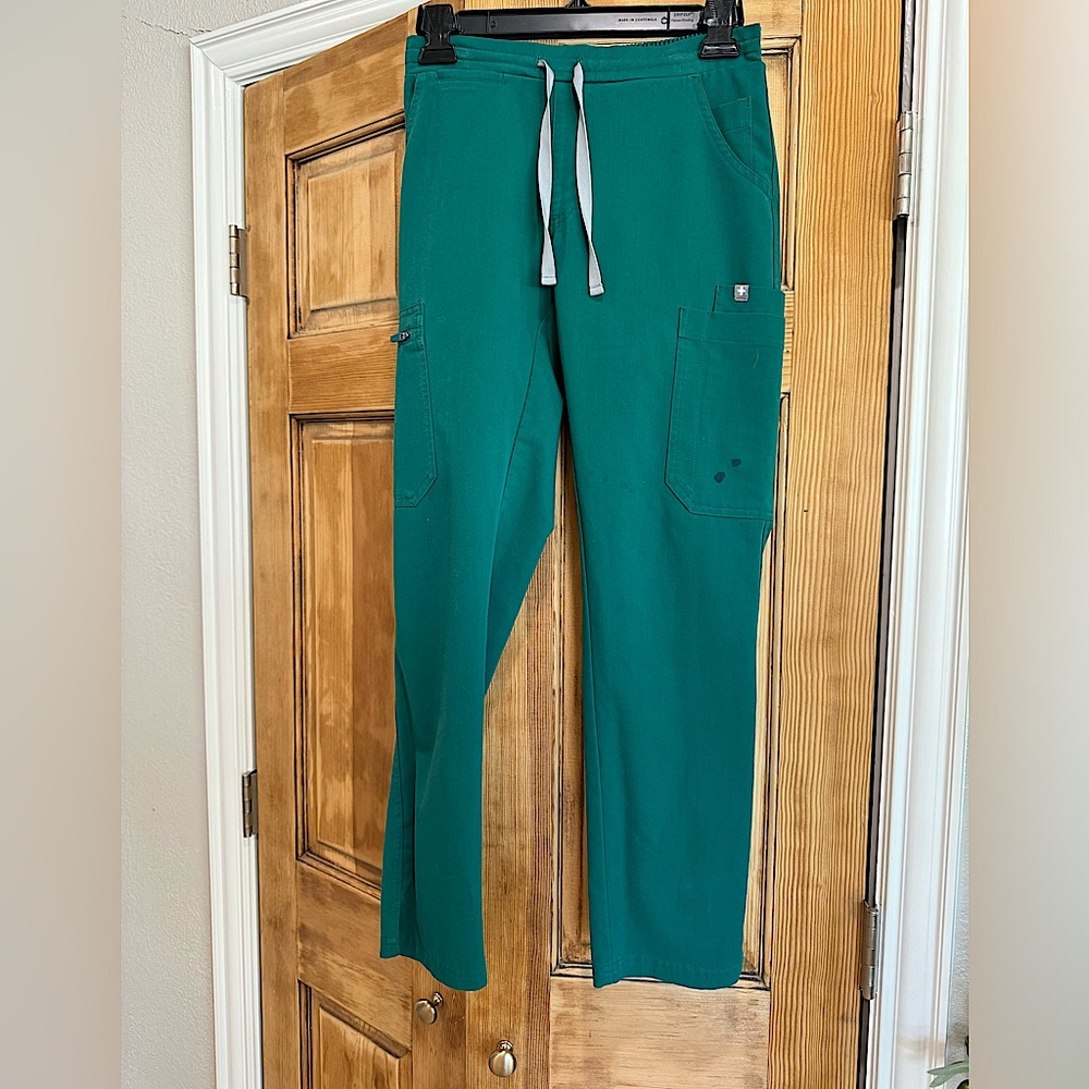Hunter green figs yola skinny
